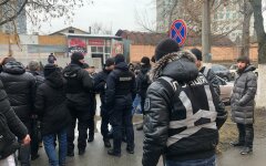 Полиция устроила облаву на мусульман возле мечети в Киеве