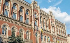 НБУ придумал, как заменить на рынке "старые" доллары новыми купюрами
