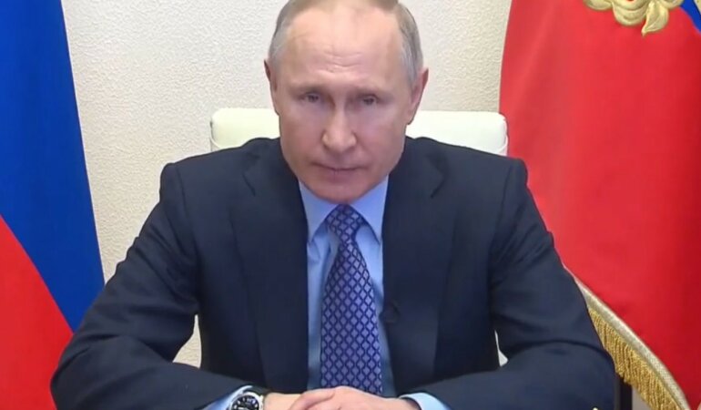 Путин задействует студентов-медиков для борьбы с коронавирусом