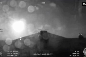 ГУР поделилось кадрами атаки дронов на Черноморский флот РФ: видео