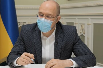 Денис Шмыгаль, карантин в украине, карантинные выплаты