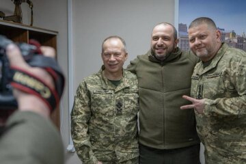 Александр Сырский, Рустем Умеров и Валерий Залужный