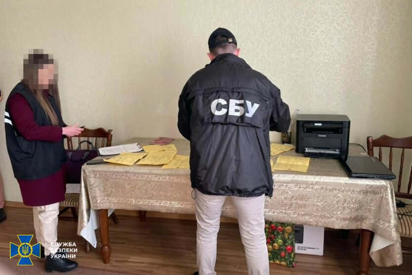 СБУ разоблачила сеть COVID-аферистов, подделка ПЦР-тестов, Украина