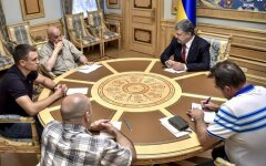волонтеры порошенко