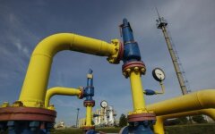 Трубы на территории подземного газового хранилища в Львовской области