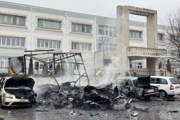 У Білгороді чути вибухи: фото пошкоджень