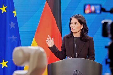 Анналена Бербок