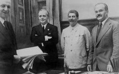 пакт Молотова-Риббентропа