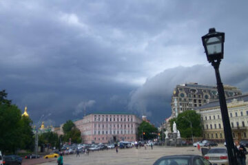 Гроза в Киеве, погода в украине, прогноз погоды