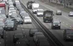 Движение автотранспорта в Киеве, поворозник, экономия топлива, дефицит топлива