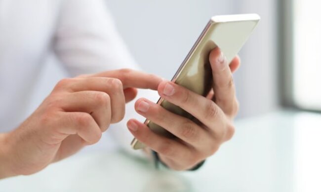 Мобильная связь в Украине / Фото: freepik