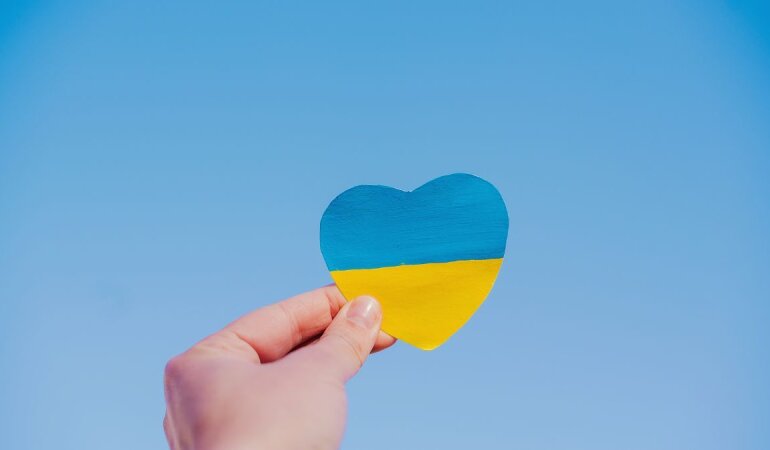 Выплаты ко Дню Независимости / Canva