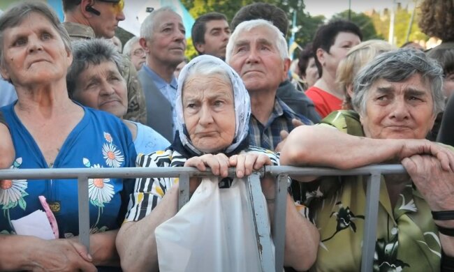 пенсии в украине, повышение пенсий, прибавка к пенсии