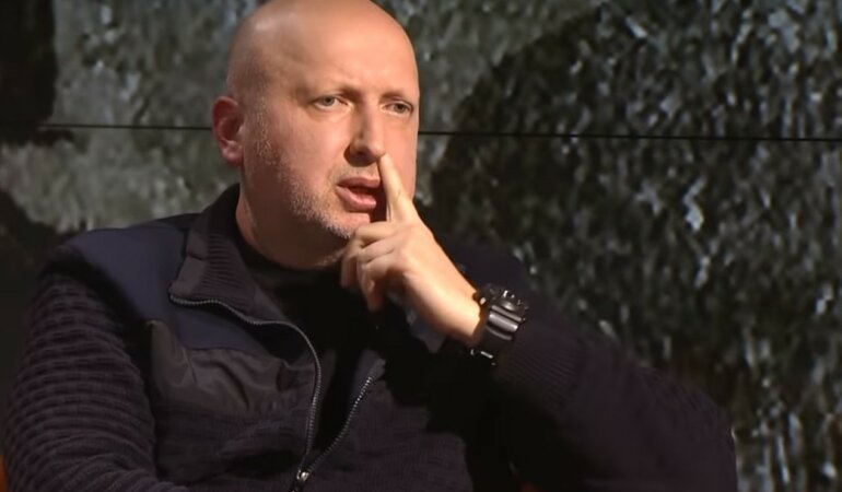 турчинов