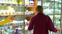 Украинцам показали, как изменились цены на молоко, сметану и творог за месяц и за год