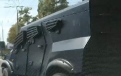 ДТП с военным броневиком