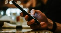 В Іспанії пропав мобільний інтернет та зв'язок