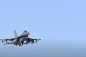 F-16, винищувач