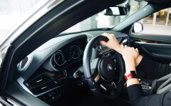 BMW школьница