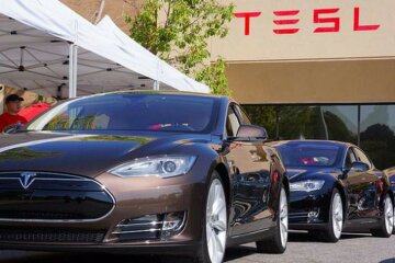 Доставка электромобилей Tesla