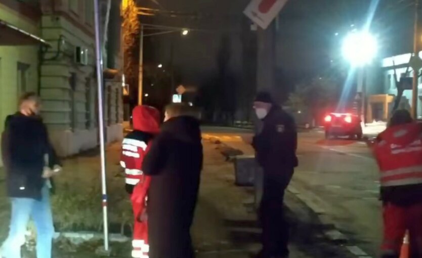 В Киеве таксист отстреливался от пассажира
