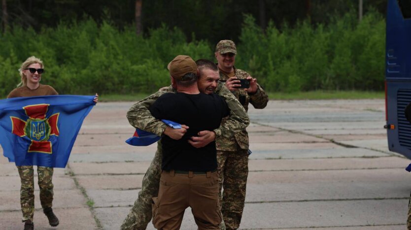 Обмін полоненими / Фото: Телеграм Володимира Зеленського