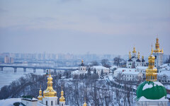 Киево-Печерская Лавра зимой. Киев