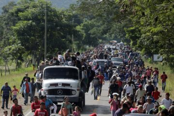 караван мексика мигранты