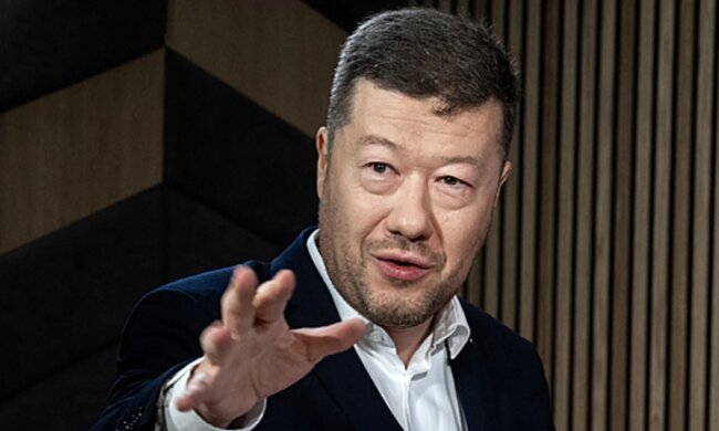 Томио Окамура