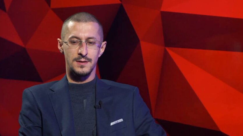 Нам постепенно внедряют идею о том, что самоограничение -  это правильный выбор, - Святослав Вышинский