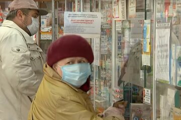 В Украине "взвинтили" цены на медицинские маски, - исследование