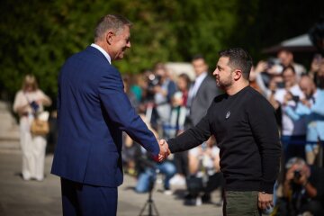 Володимир Зеленський та Клаус Йоханніс