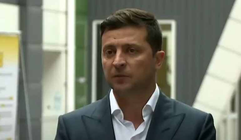 Владимир Зеленский, нападение на автобус, Харьков