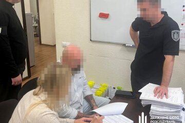 Чиновник второй раз повторил аферу с кроватями для военных