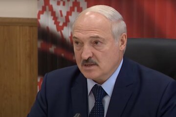 Лукашенко готовится стать вторым Януковичем, - Bloomberg