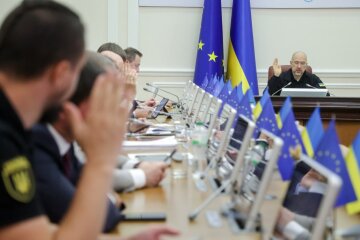 Правительство Украины. Денис Шмыгаль