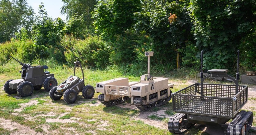 Наземные роботизированные комплексы