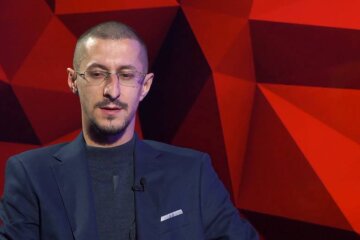 Нам постепенно внедряют идею о том, что самоограничение -  это правильный выбор, - Святослав Вышинский