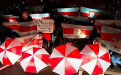 Задержанных в Беларуси уже больше 700, в Минск стягивают технику