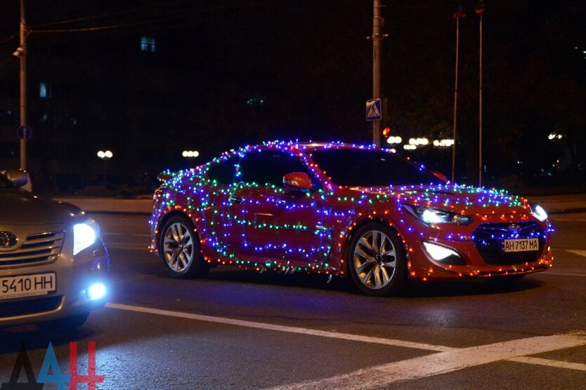 Гірлянда на авто