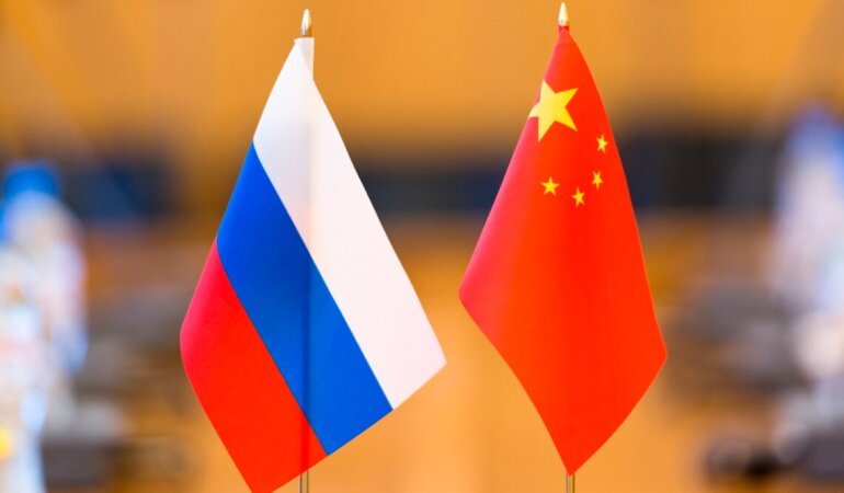 Китай поставляет полезные ископаемые России / иллюстративное фото
