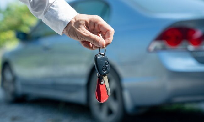 Ввоз авто / Canva