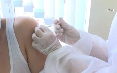 Вакцинация в Украине, коронавирус, список профессий, обязательная вакцинация