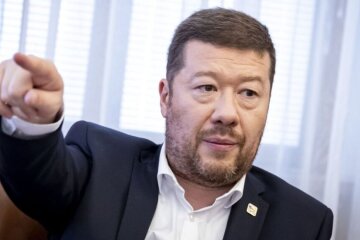 Томіо Окамура