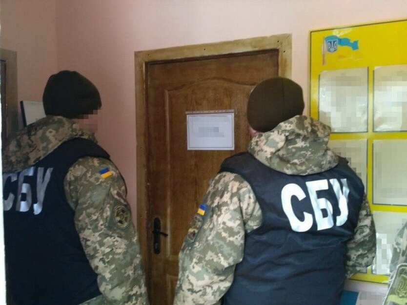 Следователи СБУ, Коррупция в Украине, Арест чиновника из-за взятки