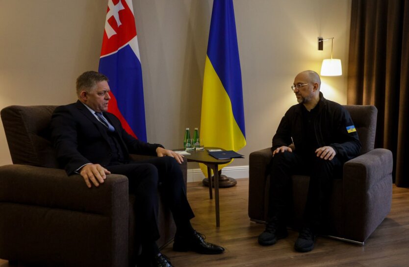 Денис Шмыгаль провел встречу с премьером Словакии Робертом Фицо / Фото: телеграм премьера