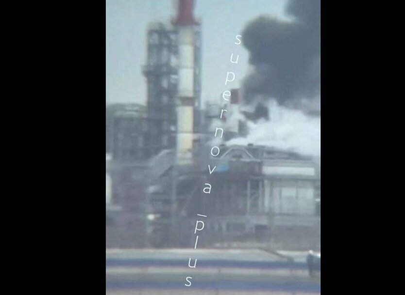 ЗСУ завдали удару по НПЗ "Орскнєфтєоргсінтез" : уражена ключова установка