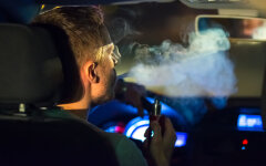 Куріння в авто