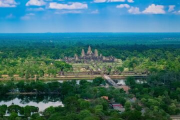 Храмовый комплекс Ангкор-Ват  в Камбодже