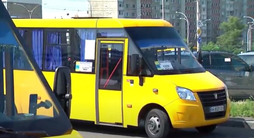 Маршрутки Киева, новые требования к общественному транспорту
